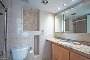 1800 Old Meadow Rd, McLean, VA 22102 - Photo 32