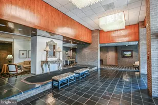 1800 Old Meadow Rd, McLean, VA 22102 - Photo 2