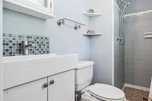7500 Long Pine Dr, Springfield, VA 22151 - Photo 22
