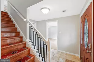 7500 Long Pine Dr, Springfield, VA 22151 - Photo 6