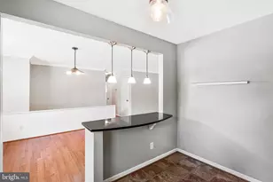 7500 Long Pine Dr, Springfield, VA 22151 - Photo 14