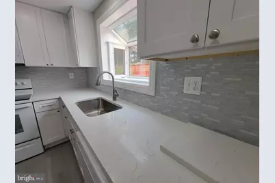 7598 Springfield Hills Drive, Springfield, VA 22153 - Photo 10