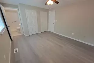 7598 Springfield Hills Dr, Springfield, VA 22153 - Photo 20