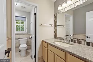 4003 Kloman St, Annandale, VA 22003 - Photo 42