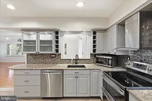 4003 Kloman St, Annandale, VA 22003 - Photo 16