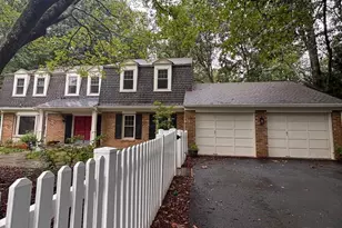 2648 Black Fir Ct, Reston, VA 20191 - Photo 8