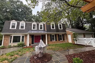 2648 Black Fir Ct, Reston, VA 20191 - Photo 6