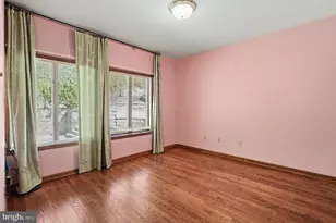 8406 Cathedral Forest Dr, Fairfax Station, VA 22039 - Photo 16