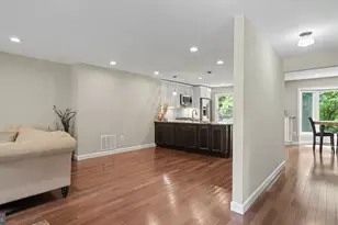 3714 Mt Airey Ln, Annandale, VA 22003 - Photo 8