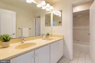 1489 Broadstone Pl, Vienna, VA 22182 - Photo 12