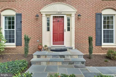 11556 Southington Lane, Herndon, VA 20170 - Photo 6