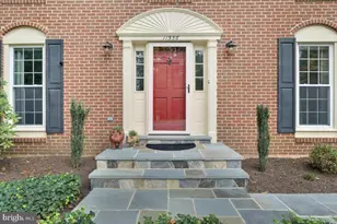 11556 Southington Ln, Herndon, VA 20170 - Photo 6