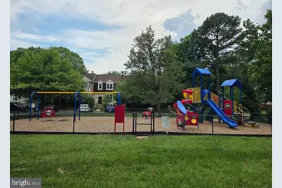 7868 Newport Glen Pass, Annandale, VA 22003 - Photo 10
