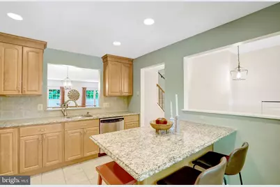 7868 Newport Glen Pass, Annandale, VA 22003 - Photo 10