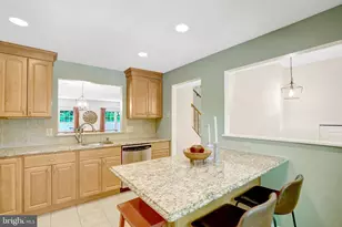 7868 Newport Glen Pass, Annandale, VA 22003 - Photo 10
