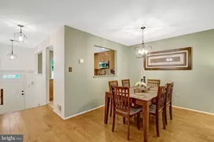 7868 Newport Glen Pass, Annandale, VA 22003 - Photo 14