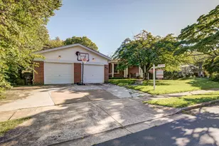 1633 Wrightson Dr, McLean, VA 22101 - Photo 4