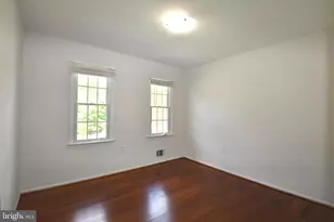 9011 Brook Ford Rd, Burke, VA 22015 - Photo 16