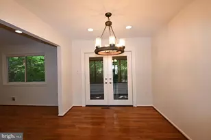 9011 Brook Ford Rd, Burke, VA 22015 - Photo 10