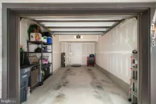 4153 Red Mulberry Dr, Fairfax, VA 22033 - Photo 34