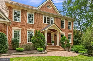 3801 Washington Woods Dr, Alexandria, VA 22309 - Photo 4