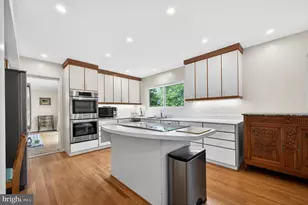 1003 Priory Pl, McLean, VA 22101 - Photo 8