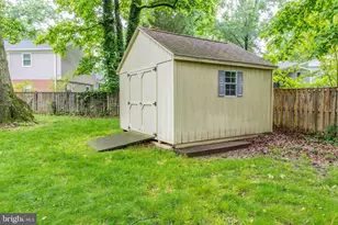 3803 Stoneybrooke Ct, Alexandria, VA 22306 - Photo 34