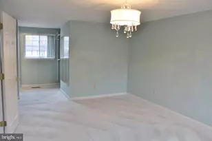 9400 Wrought Iron Ct, Fairfax, VA 22032 - Photo 12