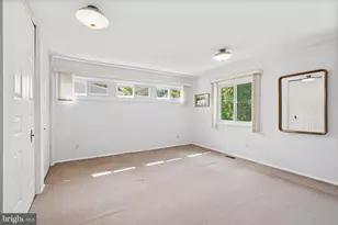 5308 Inverchapel Rd, Springfield, VA 22151 - Photo 10