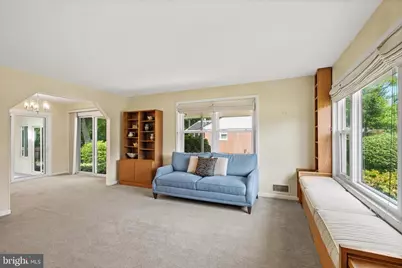 5308 Inverchapel Road, Springfield, VA 22151 - Photo 2