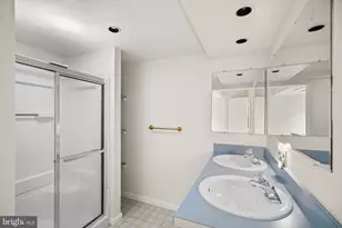 5308 Inverchapel Rd, Springfield, VA 22151 - Photo 22