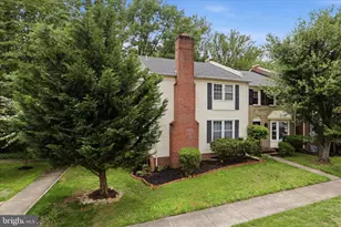 8086 Sleepy View Ln, Springfield, VA 22153 - Photo 2