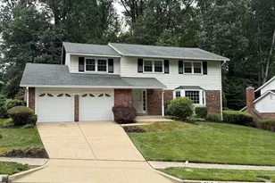 6117 Harmon Pl, Springfield, VA 22152 - Photo 1