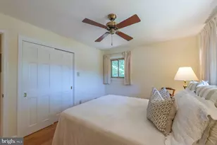 7041 Cindy Ln, Annandale, VA 22003 - Photo 24
