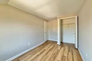 14421 Gringsby Ct, Centreville, VA 20120 - Photo 16