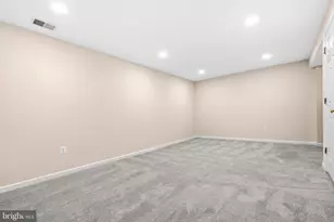 2475 Wheat Meadow Cir, Herndon, VA 20171 - Photo 38