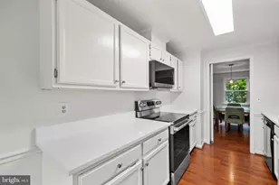 2960 Oakleigh, Oakton, VA 22124 - Photo 8