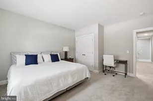10718 Spruce St, Fairfax, VA 22030 - Photo 52