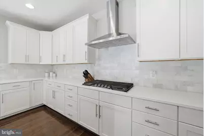 10718 Spruce Street, Fairfax, VA 22030 - Photo 20