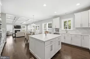 10718 Spruce St, Fairfax, VA 22030 - Photo 18