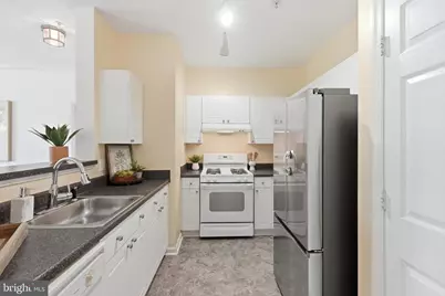11321 Aristotle Drive #3-303, Fairfax, VA 22030 - Photo 16