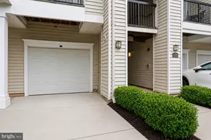 11321 Aristotle Dr, Fairfax, VA 22030 - Photo 2
