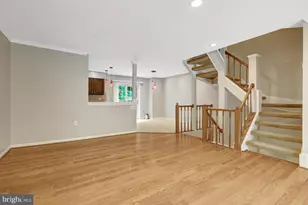 11992 Sentinel Point Ct, Reston, VA 20191 - Photo 12