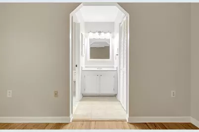 11992 Sentinel Point Court, Reston, VA 20191 - Photo 26