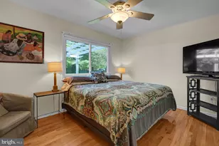 8700 Linton Ln, Alexandria, VA 22308 - Photo 18