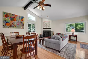 8700 Linton Ln, Alexandria, VA 22308 - Photo 14