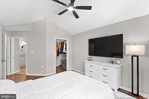 12785 Fair Briar Ln, Fairfax, VA 22033 - Photo 22