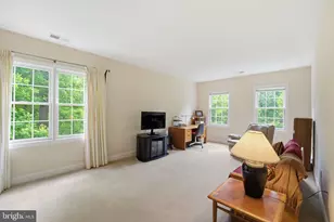 8104 Revatom Ct, Dunn Loring, VA 22027 - Photo 38