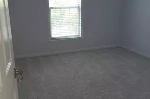8320 Middle Ruddings Dr, Lorton, VA 22079 - Photo 30