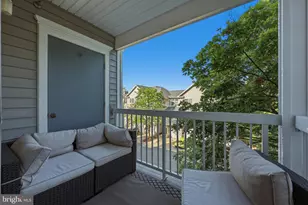 12885 Fair Briar Ln, Fairfax, VA 22033 - Photo 22